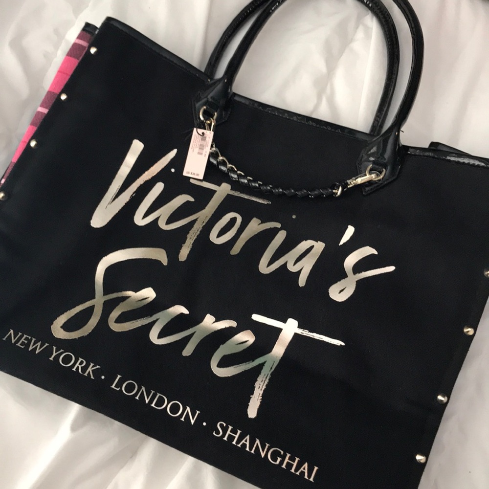 NWT Victoria’s Secret Tote Bag